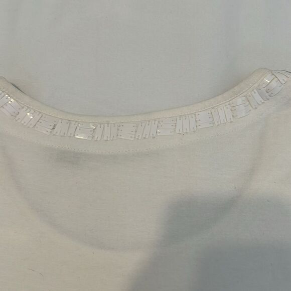 Chicos size O/S white embellished neckline short sleeve closet staple tshirt EUC - Picture 7 of 10